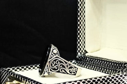 Rich Black♟ - Turkish Silver Ring