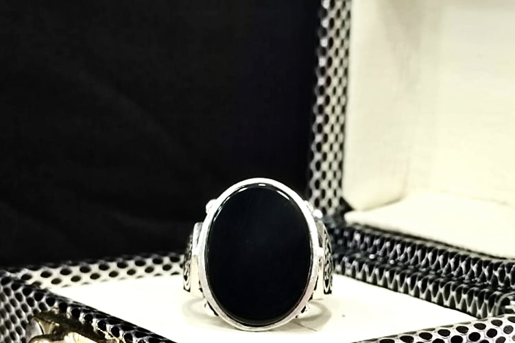 Rich Black♟ - Turkish Silver Ring