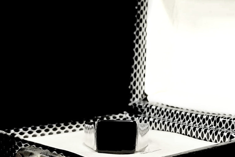 Onyx🖤- Handmade Silver Ring